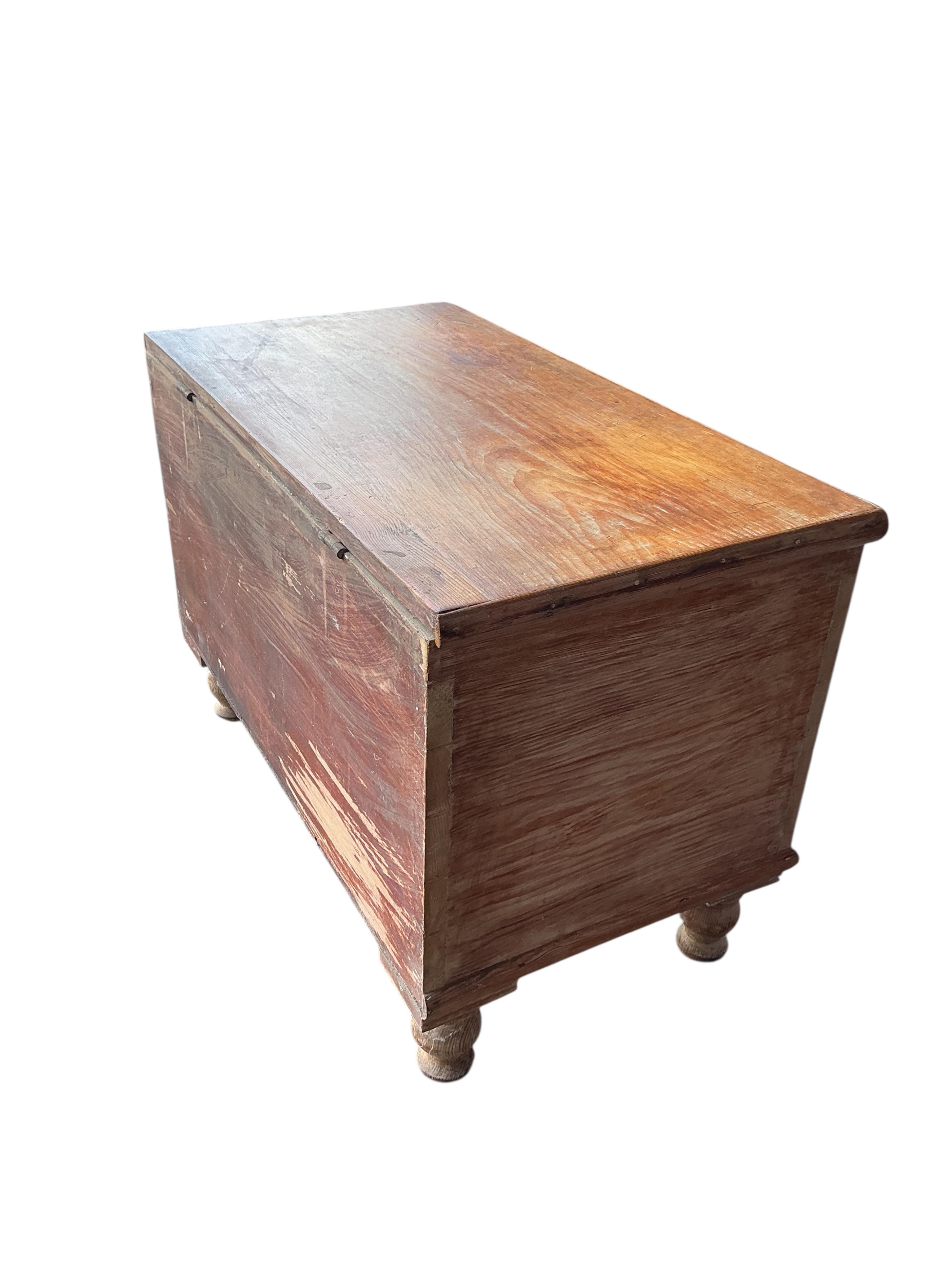 A Victorian rectangular pine trunk, width 86cm, depth 46cm, height 60cm
